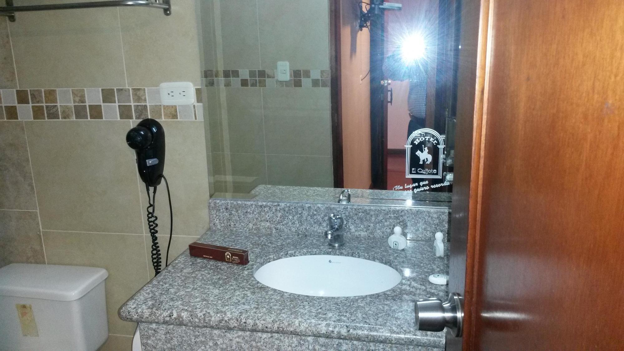 Hotel El Quijote Cuenca Exteriör bild
